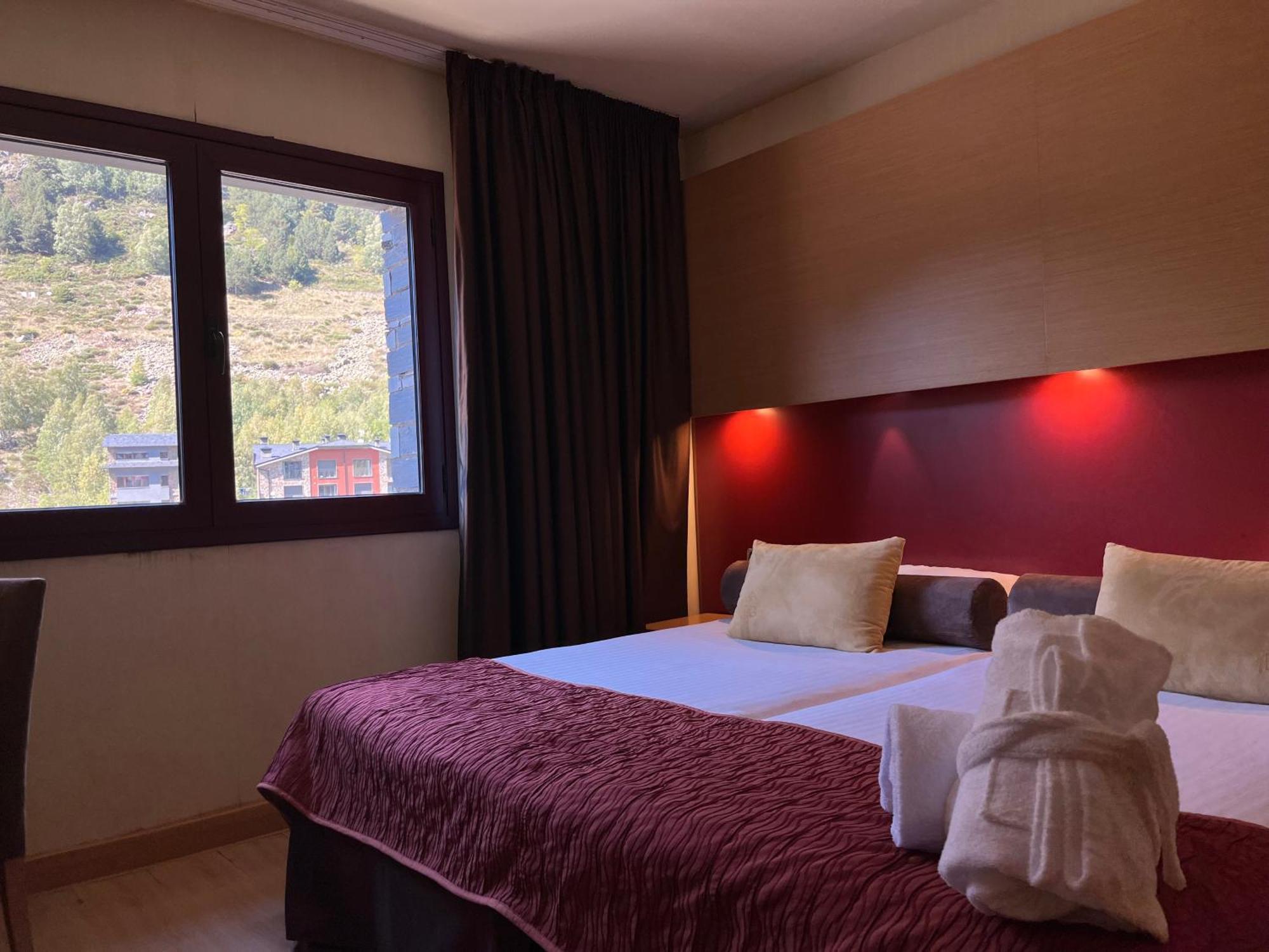 Wuau! Hotel Galanthus & Spa Canillo Exterior photo