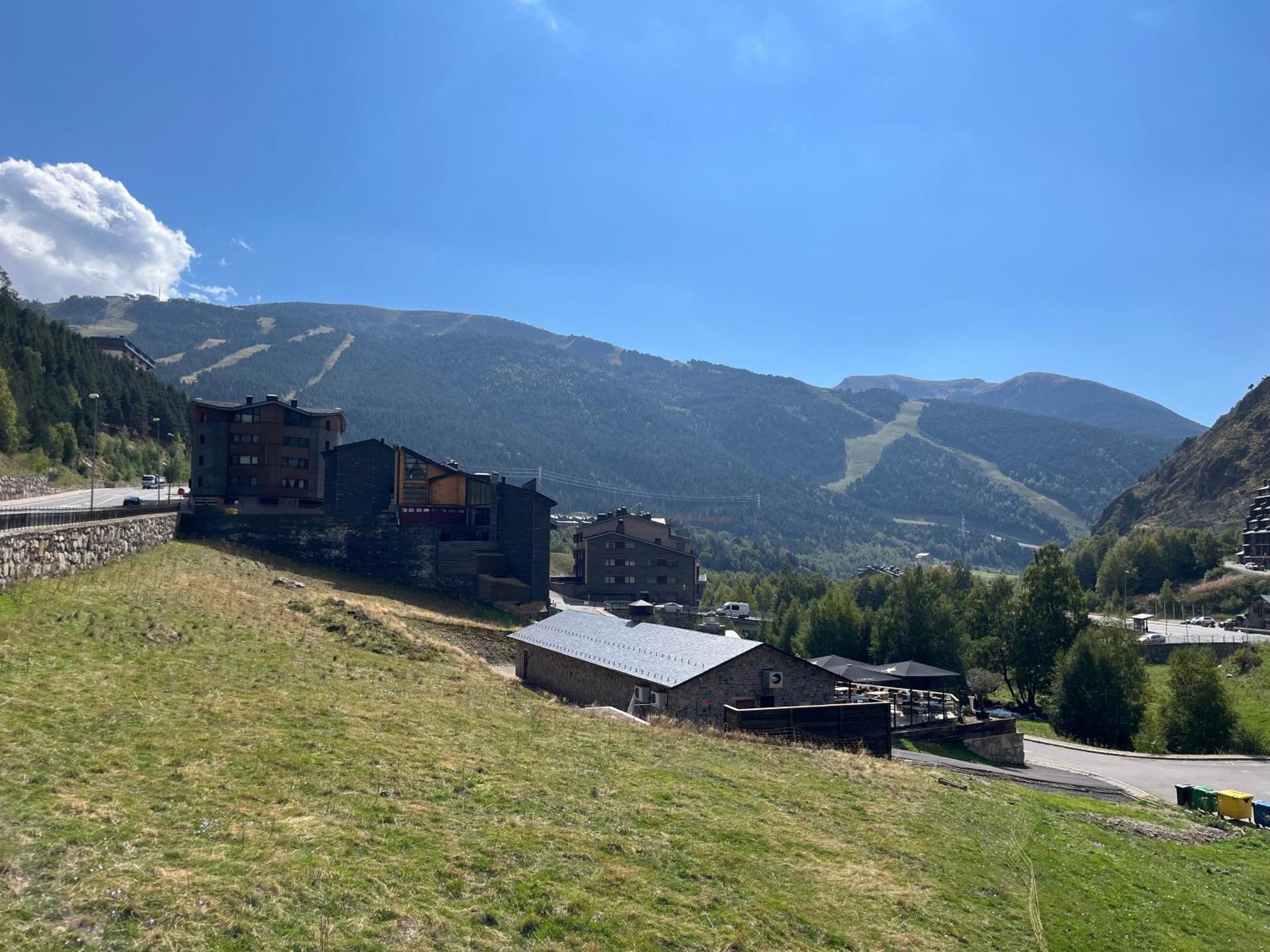 Wuau! Hotel Galanthus & Spa Canillo Exterior photo