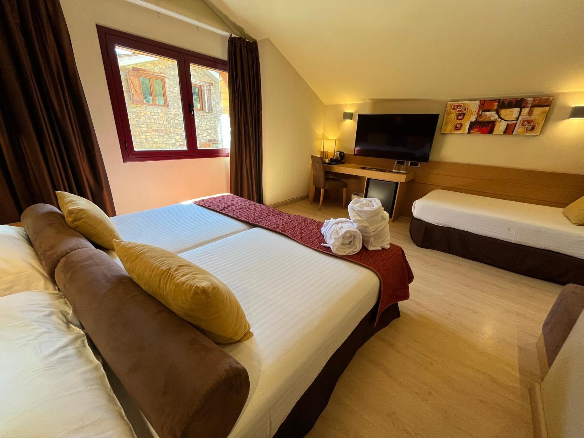 Wuau! Hotel Galanthus & Spa Canillo Exterior photo